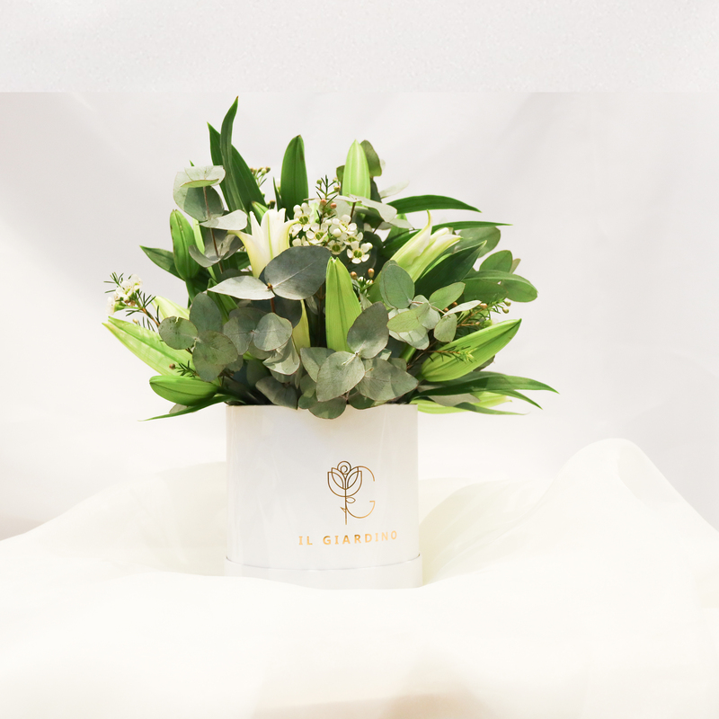 Medium Box of Lilies (Black box/White box)